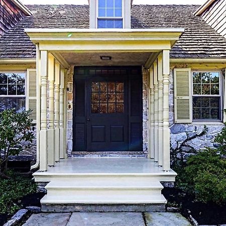 Downingtown Manor - 1900S Farmhouse With Creek Views Exterior foto